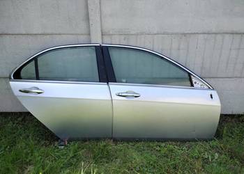 Drzwi HONDA ACCORD VII Tył Przód prawe 02-08r