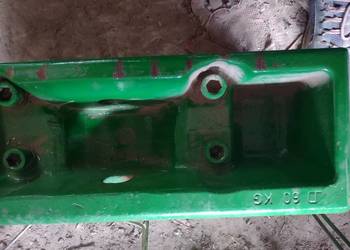 Mocowanie obciążników John Deere