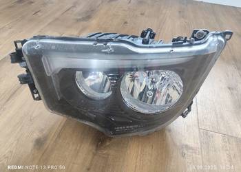 Lampa przód Mercedes actros
