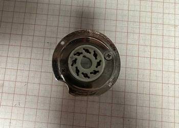 Podstawka lampy 8 pin ceramiczna z chromowaną podstawą 1 szt. (Z332)