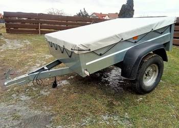 Przyczepka samochodowa