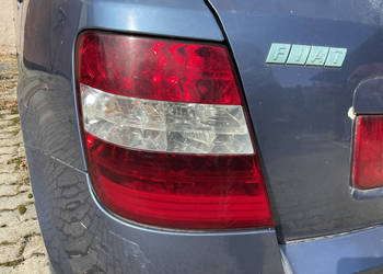 Fiat Stilo 5D tylna lampa lewa kompletna