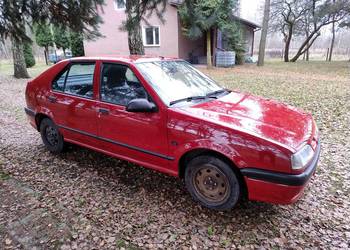 Renault 19