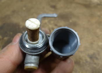 kranik paliwa jak NOWY AWO IFA MZ duży org DDR