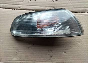 KIERUNKOWSKAZ MIGACZ PRAWY  MAZDA 626 21061612