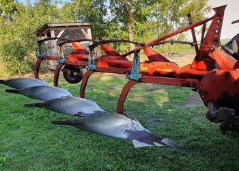 Plugi zagonowe 4 kverneland.