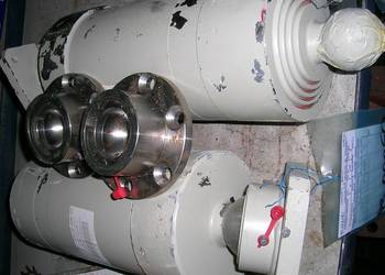 Siłownik wywrotu 433,skok 1010, 20ton, kula - kula, polski