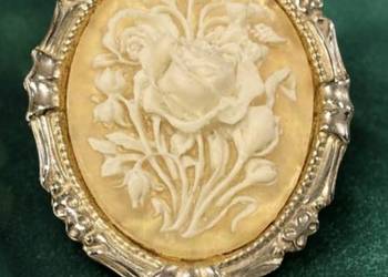 Kostiumowa broszka Colette Leblanc*Kamea w stylu florenckim. Rose