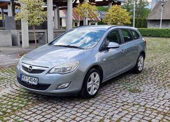 Opel Astra J 2.0 CDTI 160KM SportTourer