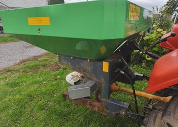 Rozsiewacz Langren 600