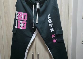 Spodnie dresowe ciepłe. Nowe.