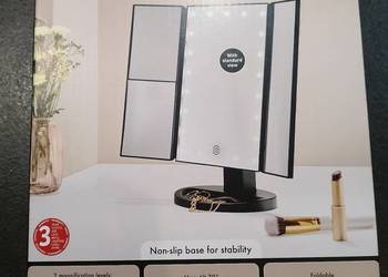 Lusterko kosmetyczne LED