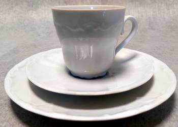 Bareuther Waldsassen Trio Filiżanka Spodek I Talerzyk desero Bareuther Waldsassen Trio Filiżanka Spodek I Talerzyk desero