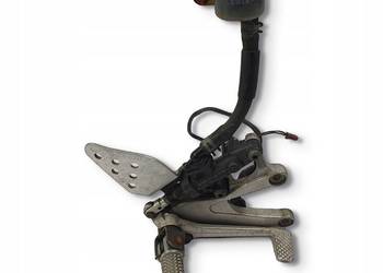 PRAWY PODNÓŻEK DŹWIGNIA HAMUCA Yamaha YZF-R6 R6 RJ03 99-02 pompka hamulca