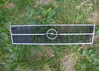 ATRAPA GRILL PRZÓD OPEL KADETT D CHROMOWANA