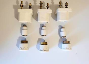 Gniazda bezpiecznikowe tablicowe TYP 466-2 (63A, 500V), kompletne