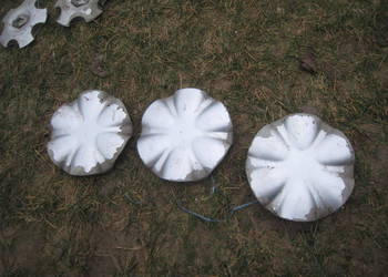 Kapsel dekielek felgi dekielki felg Renault Brehat 7700431977 3szt.