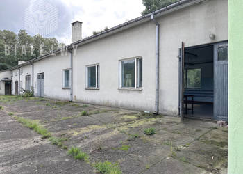 Lokal 800m2 Mrozy