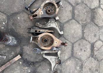 Komplet wahaczy tył Renault Latitude