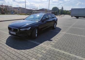 Zadbane Volvo v90