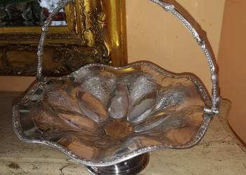 Patera platerowa w grawerowane kwiaty Patera platerowa w grawerowane kwiaty