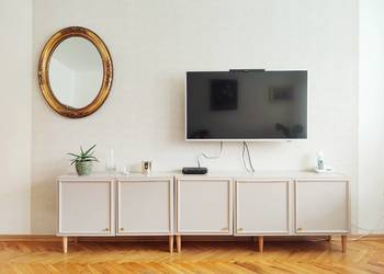 Rakowiecka 2 pokoje, kuchnia, balkon, piwnica. Blisko uczelnie wyższe.