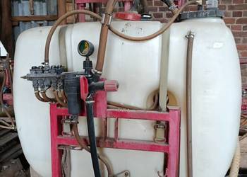 Opryskiwacz zawieszany Pilmet 400