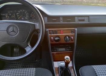 Mercedes-Benz W124 zamienię