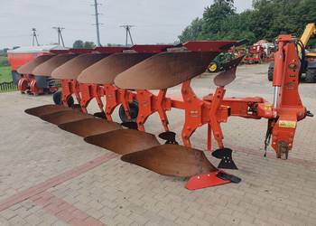 Pług obrotowy KUHN VARI-MASTER 120 pięć korpusów