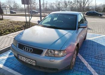 Sprzedam Audi A3 8L z 2003 r. 1.6L 75kW oryginalny lakier gotowy do jazdy
