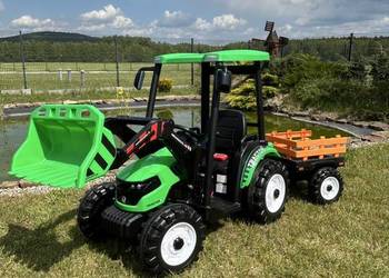 MEGA Traktor na akumulator dla dzieci Z Przyczepą D68 24V 2x200W Zielony