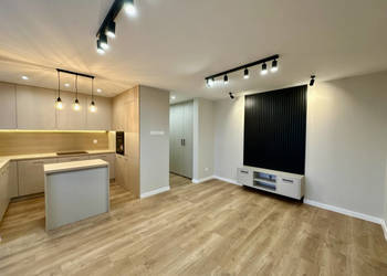 Bez Prowizji | Sypialnia | Salon z Aneksem | Duży Balkon | Przy Parku Siel…