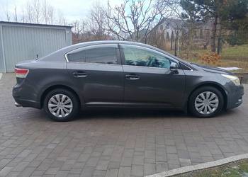 Sprzedam Toyota Avensis automat