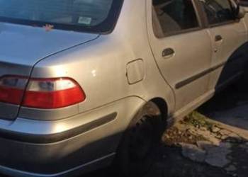 Sprzedam Fiat Albea - uszkodzone po stluczce - w calosci