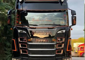 SCANIA R 2010-2017 brewki rzesy lamp scnia r dekor scania v8 tuning r/s