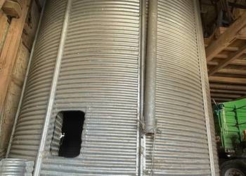 Silos zbożowy 90 ton wewnętrzny bez dachu