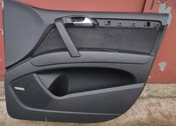 Audi Q7 boczki alkantara