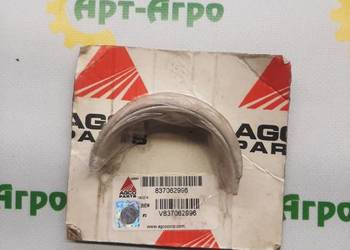 V837062996 Panewki korbowodu Massey Ferguson AGCO