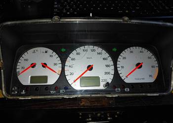 Licznik do Passata B6 1.8 benzyna