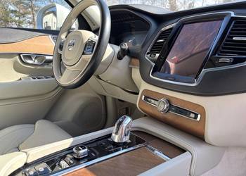 Volvo XC 90 T8 Inscription Plug in Hybrid Recharge PHEV Biała Perła