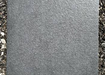 NOWOŚĆ!!!  Płytki Gresowe GR SCHWARZ 60X60X2 (cm)