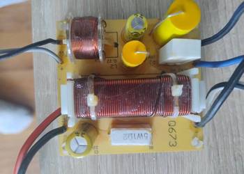 Zwrotnice głośnikowe MAGNAT quantum 673
