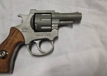 Pistolet Umarex Mod. 343 Rewolwer hukowy z odłamującą lufą