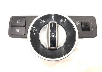 WŁĄCZNIK ŚWIATEŁ MERCEDES W204 A2049058002 07-15 PRZYCISK