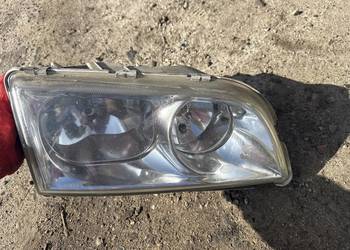 Lampa przód  lewa Volvo v40 s40 I