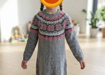Sukienka sweterkowa dla dziewczynki