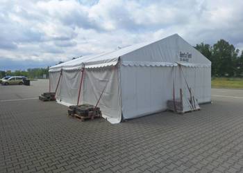 Namioty plenerowe z podłogą