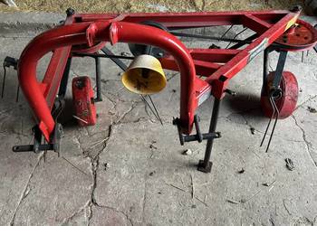 Przetrząsacz Karuzelowy do siana Pająk Przetrząsacz Karuzelowy do siana Pająk