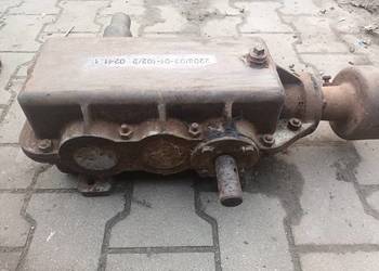 Przekładnia z rozrzutnika