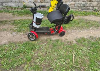 Elektryczny skuter inwalidzki